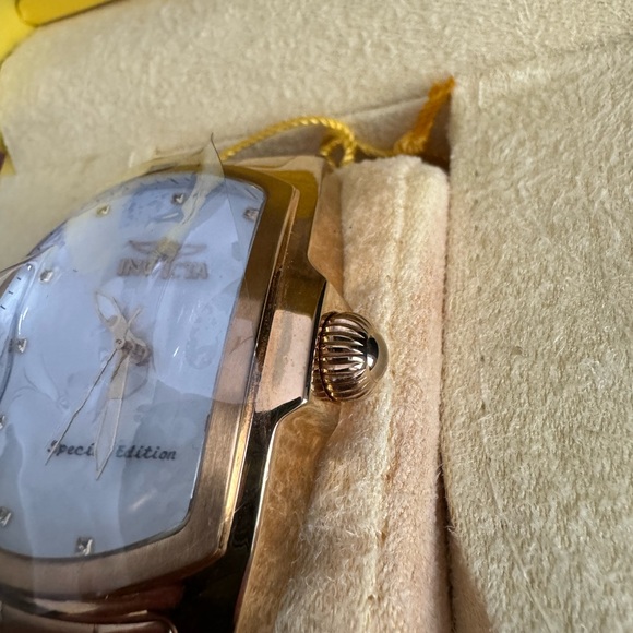 Invicta Lupah Special Edition Model 33617 47mm Quartz Men's Watch - Picture 7 of 8